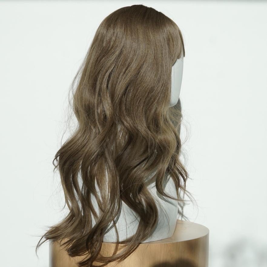 Sophia Brown Wavy Wig - Luxurious Full Volume Curls, Perfect for Everyday Elegance & Special Occasions