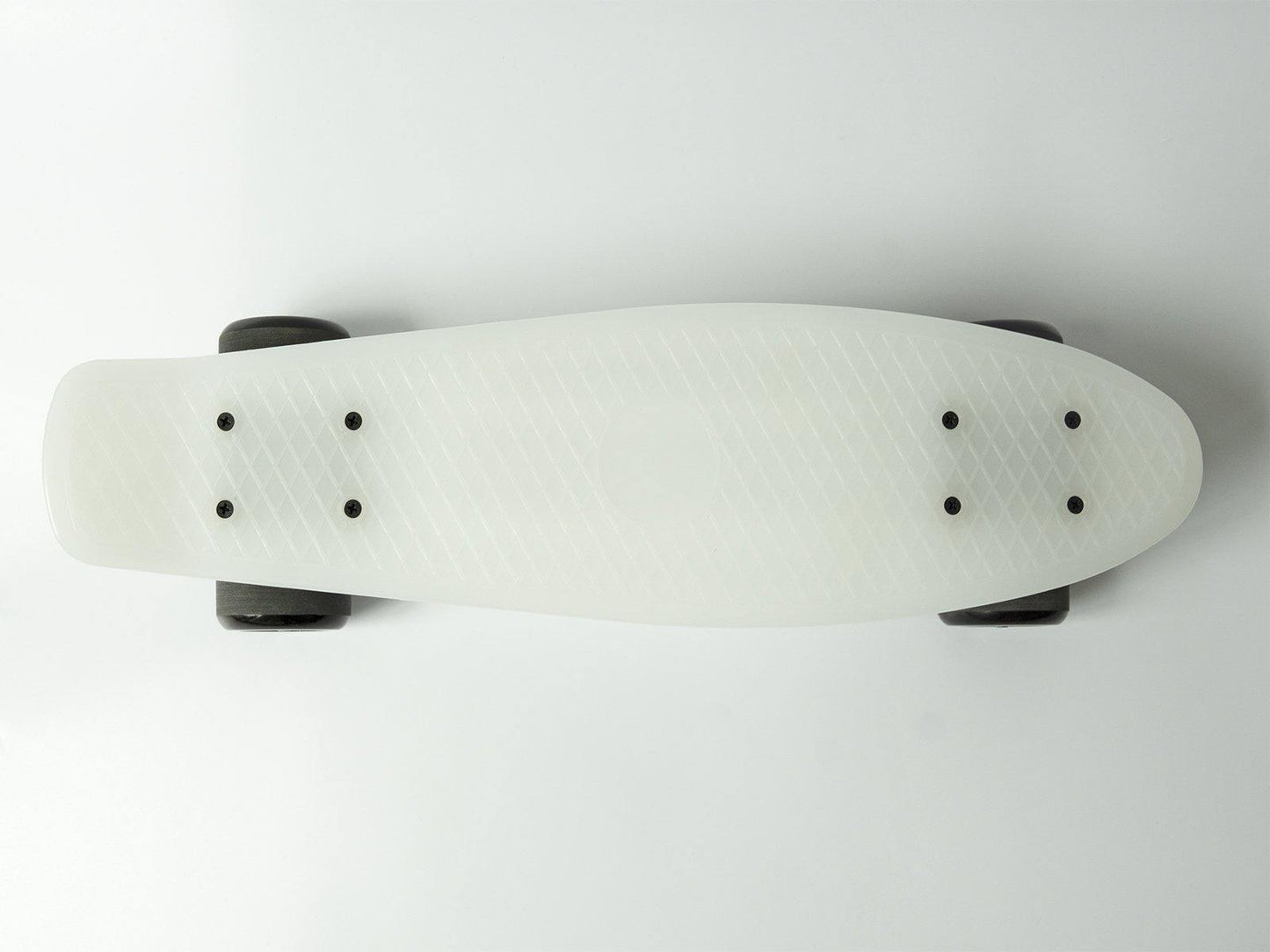Retro Cruiser Skateboards  - White deck with black wheels - IVYPHANT